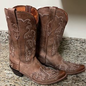 Lucchese boots size 11 women’s